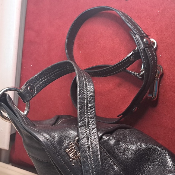Coach Carriage Collection Soft Black Leather Shoulder & Crossbody  EUC - Picture 7 of 11